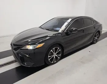 Toyota Camry 2018 თბილისი