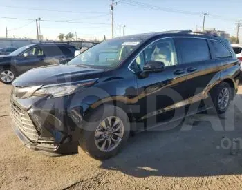Toyota Sienna 2.5L 2022 Тбилиси - изображение 2