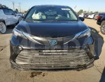 Toyota Sienna 2.5L 2022 Тбилиси - изображение 1