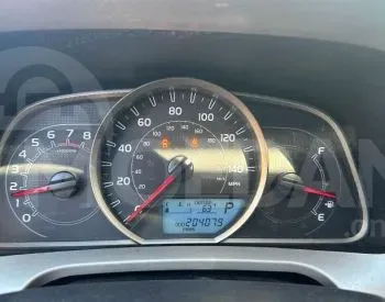 Toyota RAV4 2.5L 2015 Тбилиси - изображение 8