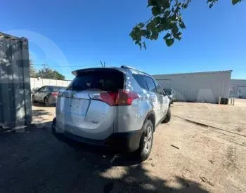 Toyota RAV4 2.5L 2015 Тбилиси - изображение 4