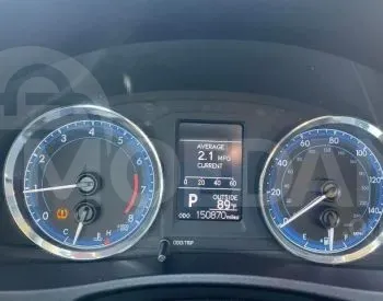 Toyota Corolla 1.8L 2017 Тбилиси - изображение 8