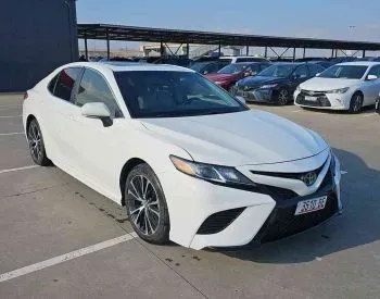 Toyota Camry 2018 თბილისი