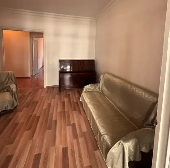 Продам 4-комн. квартиру 82м² 5/6 эт. Тбилиси