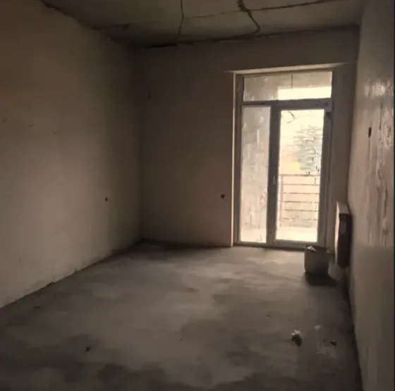 Продам 4-комн. квартиру 124м² 4/8 эт. Тбилиси