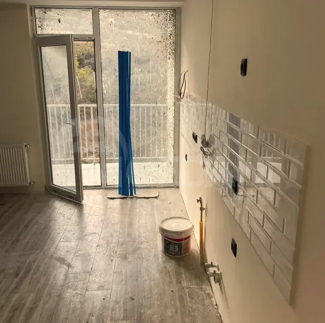 იყიდება 3 ოთახიანი ბინას 77მ² 5/8 სართ თბილისი - photo 3