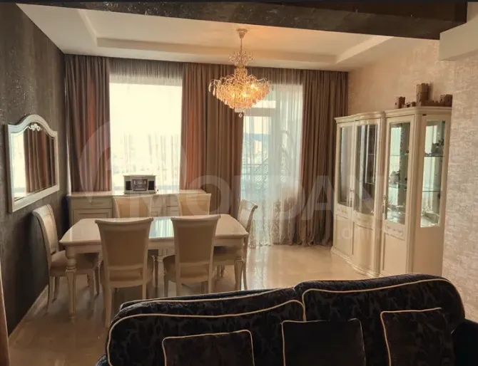 Selling 5 apartment 445м² 10/10 floor Tbilisi - photo 2