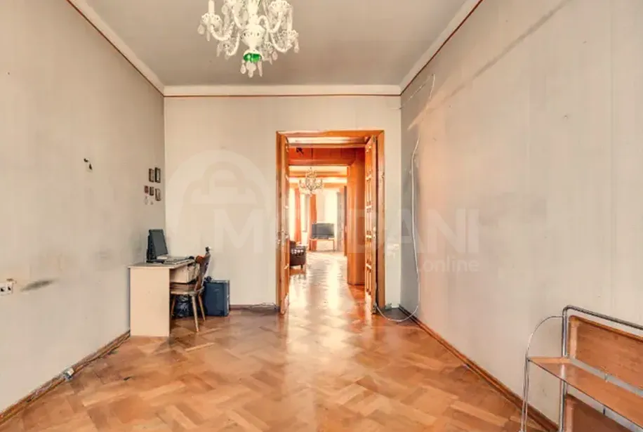 Apartments For Sale five-room 182м² 5/5 floor Tbilisi - photo 6