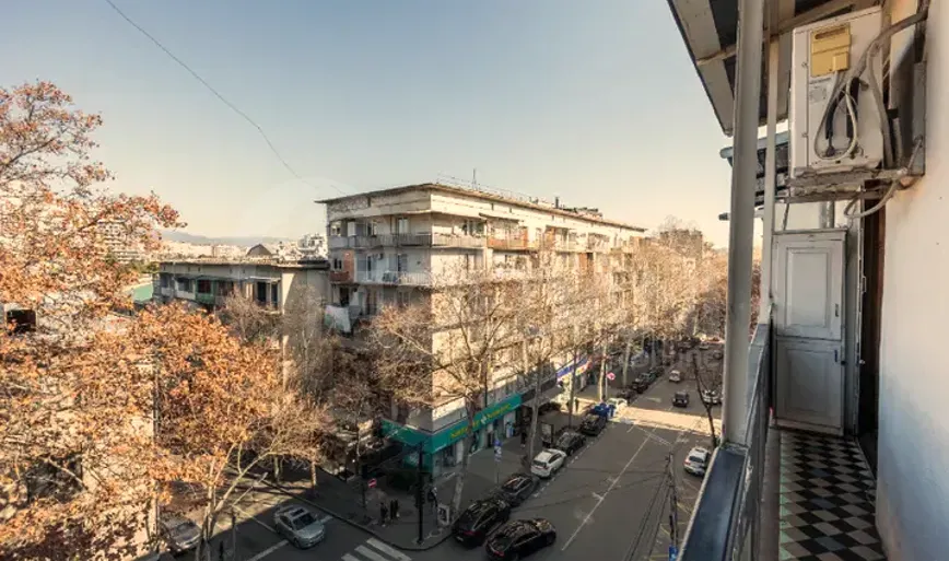 Apartments For Sale five-room 182м² 5/5 floor Tbilisi - photo 11