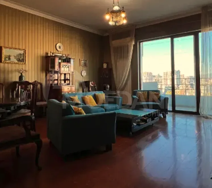 Apartments For Sale five-room 147м² 8/10 floor Tbilisi - photo 1