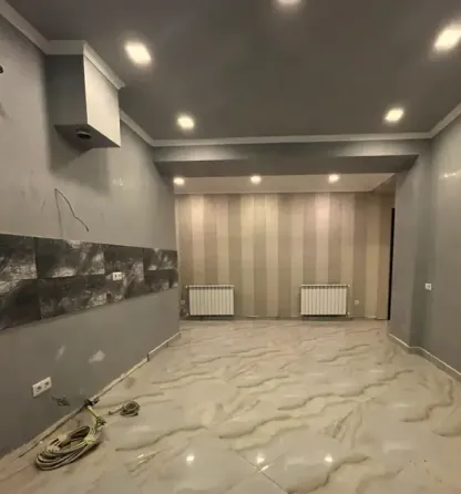 Продам 5-комн. квартиру 140м² 2/8 эт. Тбилиси