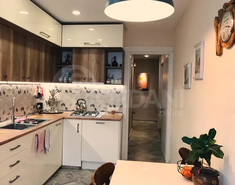 იყიდება 4 ოთახიანი ბინას 100მ² 16/17 სართ თბილისი - photo 4