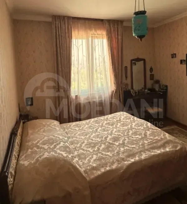 იყიდება 7+ ოთახიანი ბინას 203მ² 4/5 სართ თბილისი - photo 3