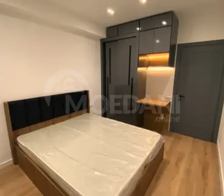 იყიდება 2 ოთახიანი ბინას 55მ² 7/9 სართ თბილისი - photo 1