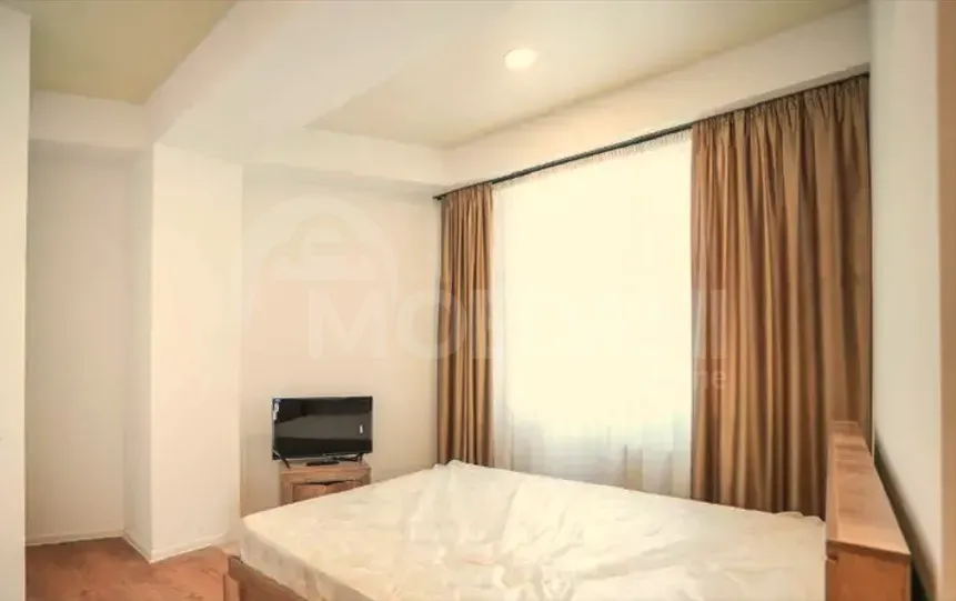 Продам 3-комн. квартиру 87м² 1/6 эт. Тбилиси - изображение 2