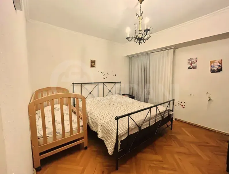 იყიდება 3 ოთახიანი ბინას 72მ² 6/12 სართ თბილისი - photo 1