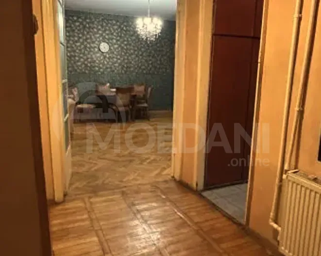 Продам 5-комн. квартиру 101м² 1/5 эт. Тбилиси - изображение 4