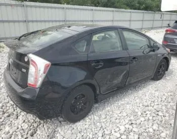 Toyota Prius 2015 თბილისი