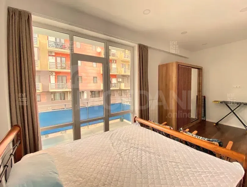 იყიდება 3 ოთახიანი ბინას 92მ² 4/7 სართ თბილისი - photo 6