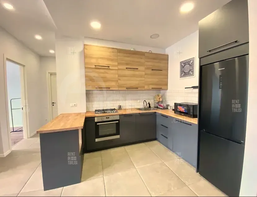 იყიდება 3 ოთახიანი ბინას 92მ² 4/7 სართ თბილისი - photo 4