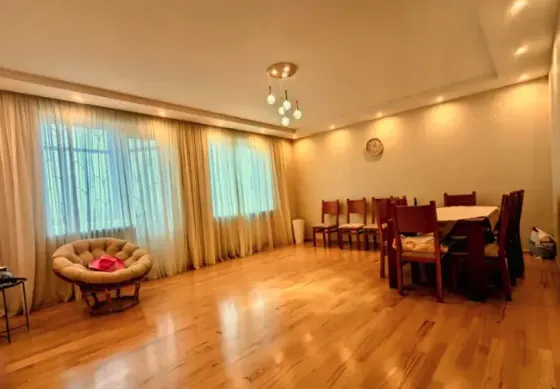 Продам 4-комн. квартиру 183м² 9/9 эт. Тбилиси