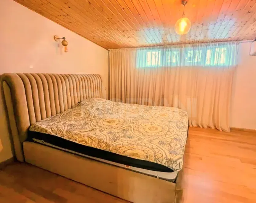 იყიდება 4 ოთახიანი ბინას 183მ² 9/9 სართ თბილისი - photo 1