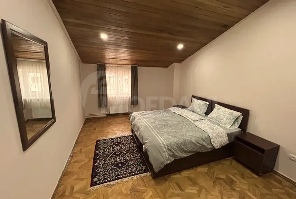 იყიდება 5 ოთახიანი ბინას 227მ² 5/6 სართ თბილისი - photo 4