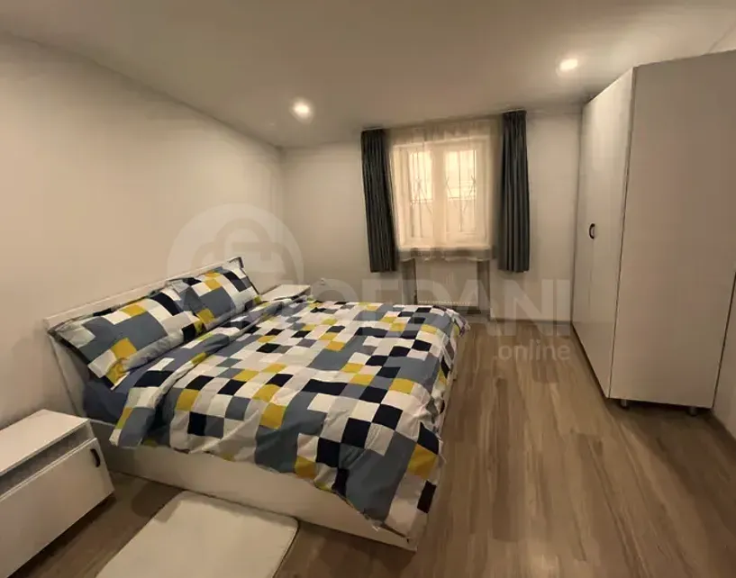 იყიდება 5 ოთახიანი ბინას 227მ² 5/6 სართ თბილისი - photo 6