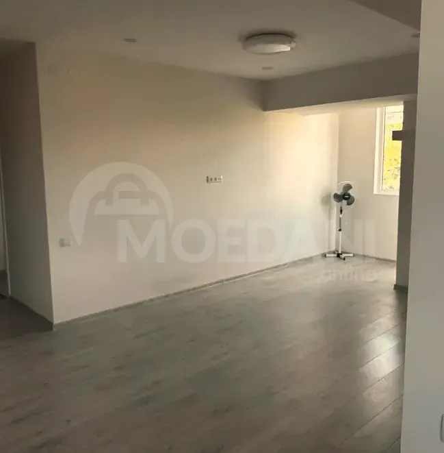 იყიდება 2 ოთახიანი ბინას 55მ² 6/12 სართ თბილისი - photo 4