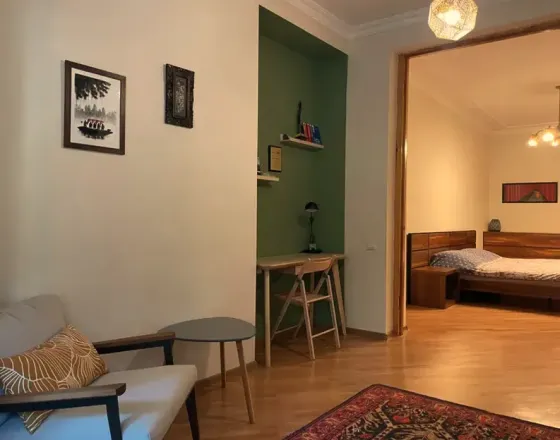 Продам 5-комн. квартиру 116м² 2/12 эт. Тбилиси