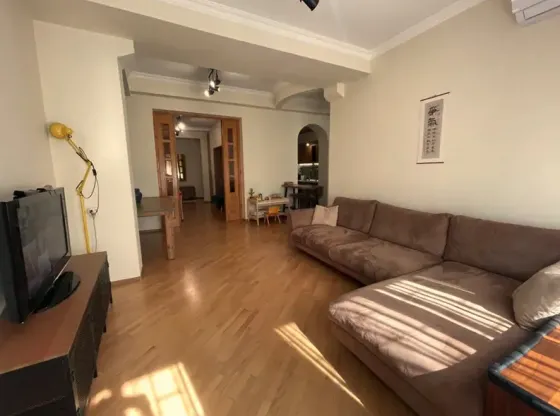 Продам 5-комн. квартиру 116м² 2/12 эт. Тбилиси