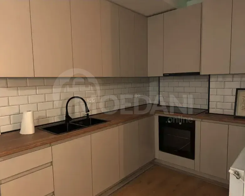 იყიდება 2 ოთახიანი ბინას 59მ² 18/20 სართ თბილისი - photo 5