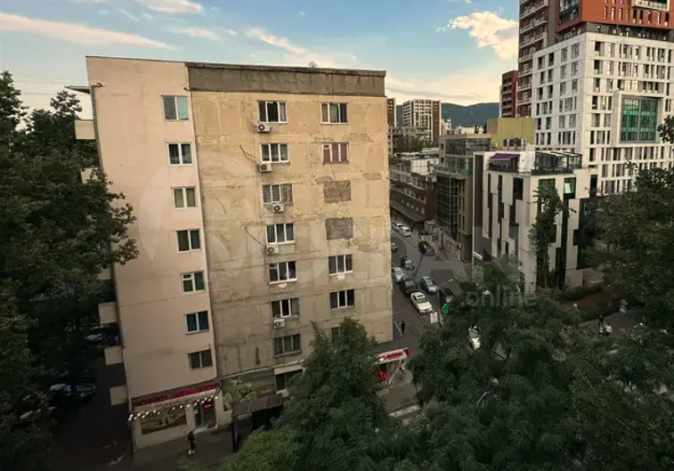 იყიდება 3 ოთახიანი ბინას 58მ² 7/8 სართ თბილისი - photo 10