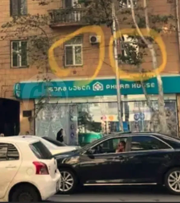 Apartments For Sale three-room 100м² 2/5 floor Tbilisi - photo 6