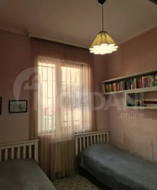 იყიდება 3 ოთახიანი ბინას 61მ² 1/4 სართ თბილისი - photo 5