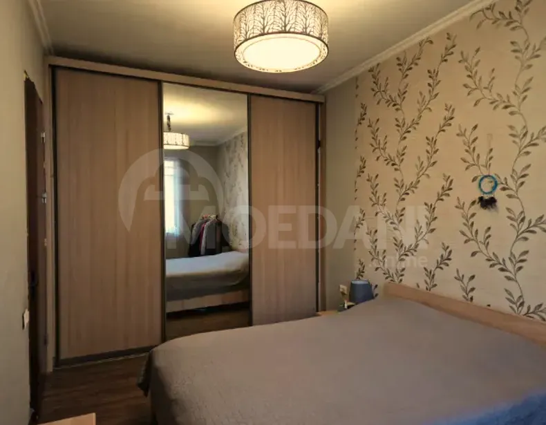 იყიდება 3 ოთახიანი ბინას 61მ² 1/4 სართ თბილისი - photo 4