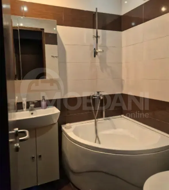 იყიდება 3 ოთახიანი ბინას 61მ² 1/4 სართ თბილისი - photo 8