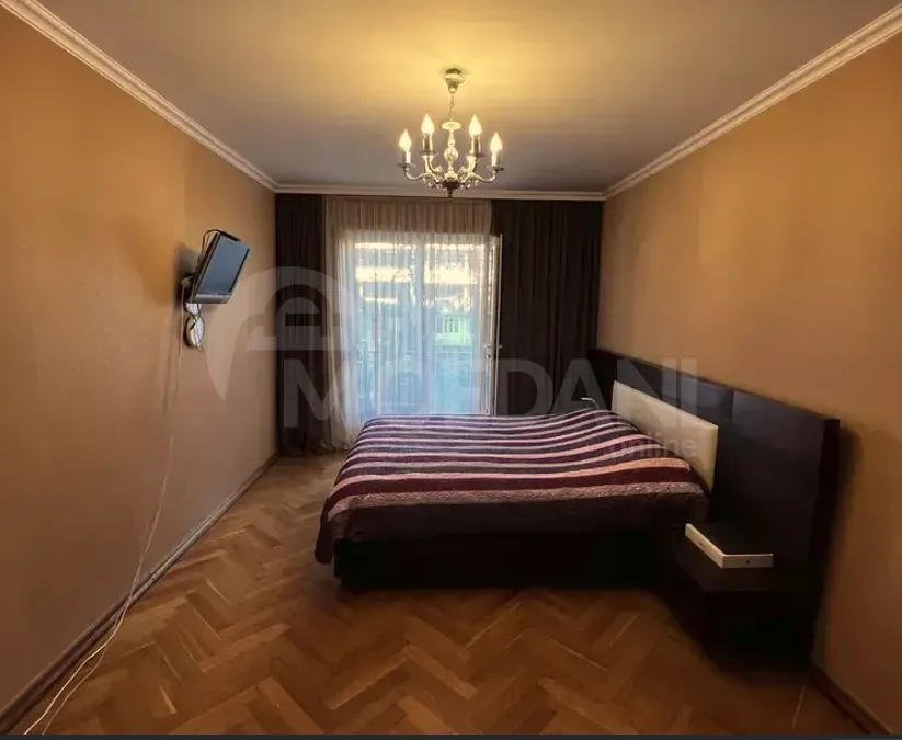 იყიდება 3 ოთახიანი ბინას 112მ² 4/8 სართ თბილისი - photo 1