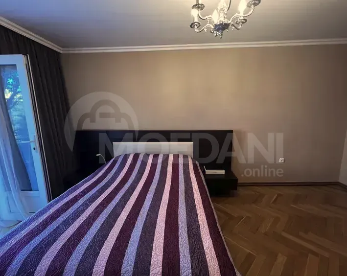 იყიდება 3 ოთახიანი ბინას 112მ² 4/8 სართ თბილისი - photo 2