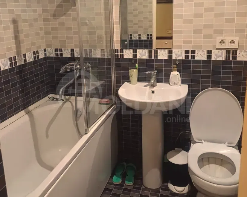 იყიდება 1 ოთახიანი ბინას 63მ² 3/10 სართ თბილისი - photo 6