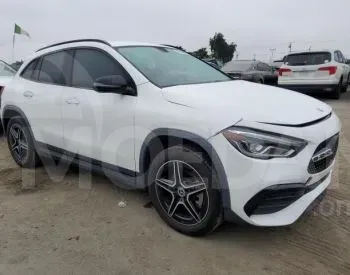 Mercedes GLA 2L 2022 Тбилиси - изображение 2