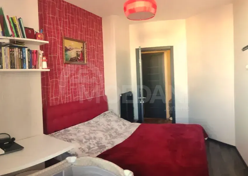 იყიდება 3 ოთახიანი ბინას 67მ² 10/17 სართ თბილისი - photo 8