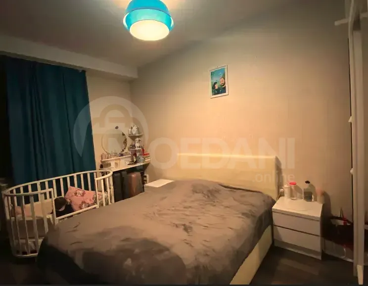 იყიდება 3 ოთახიანი ბინას 67მ² 10/17 სართ თბილისი - photo 2