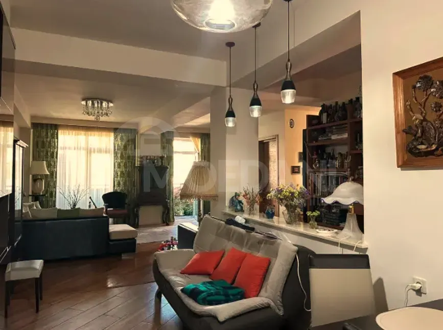 იყიდება 3 ოთახიანი ბინას 112მ² 5/9 სართ თბილისი - photo 3