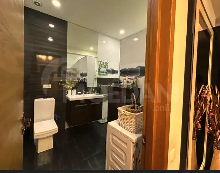 იყიდება 3 ოთახიანი ბინას 112მ² 5/9 სართ თბილისი - photo 10