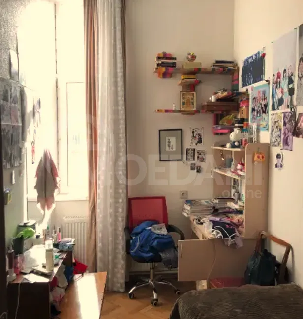 Продам 5-комн. квартиру 220м² 3/3 эт. Тбилиси - изображение 6