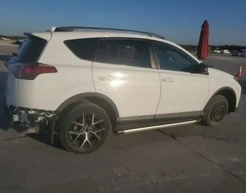 Toyota Rav4 2017 Тбилиси