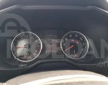 Toyota RAV4 2.5L 2019 Тбилиси - изображение 9