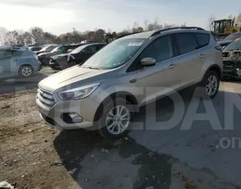 Ford Escape 2018 Тбилиси - изображение 2