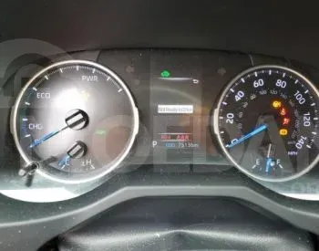 Toyota RAV4 2.5L 2019 Тбилиси - изображение 9